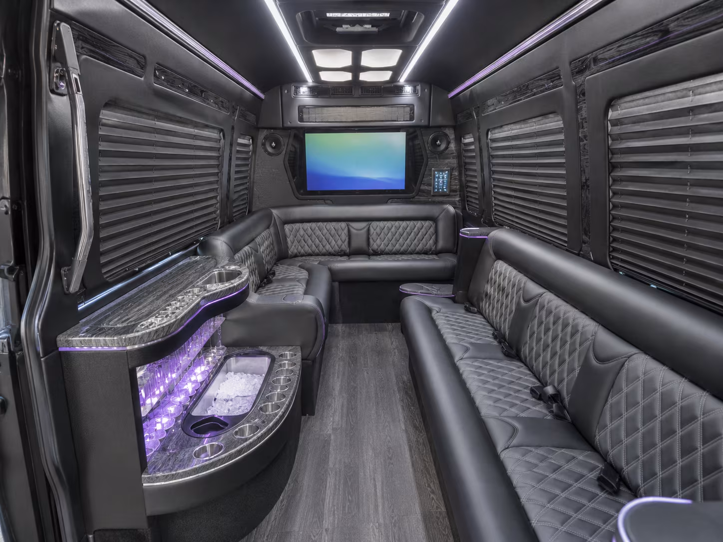 camarillo airport transportation onboard seating