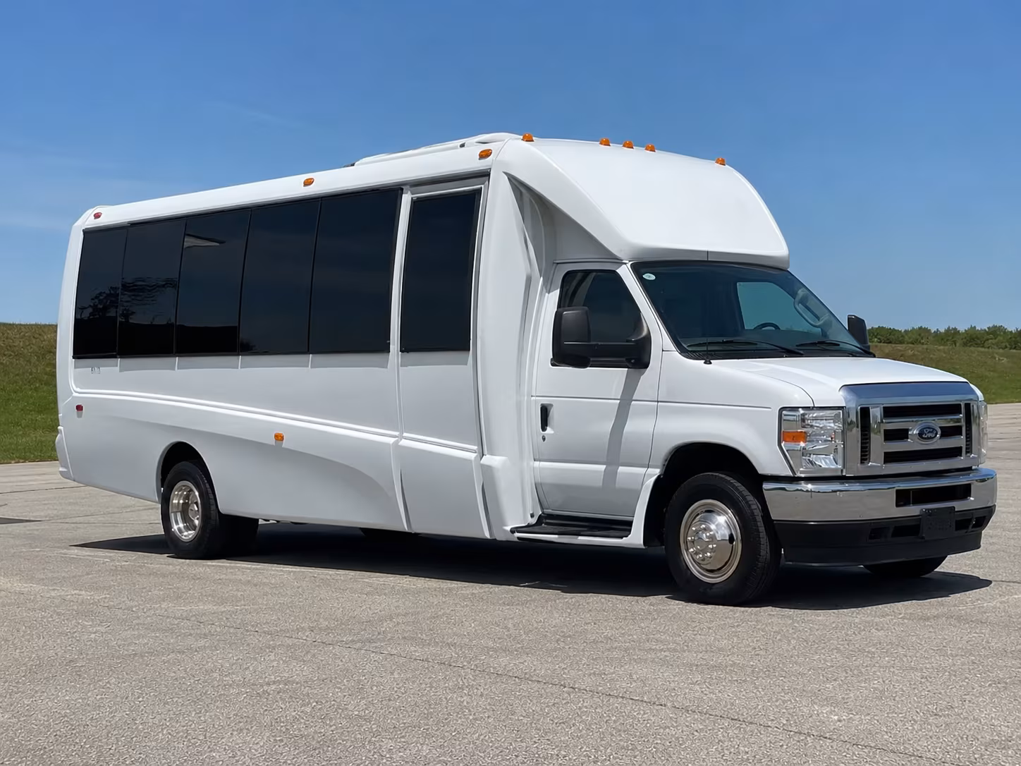 camarillo corporate event party bus rental
