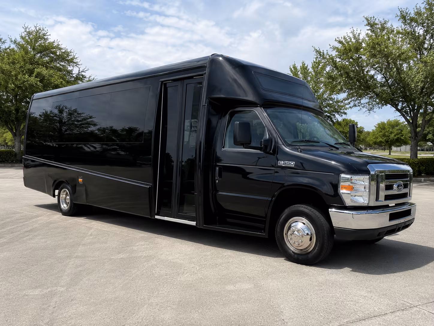 charter buses for large camarillo high school prom groups