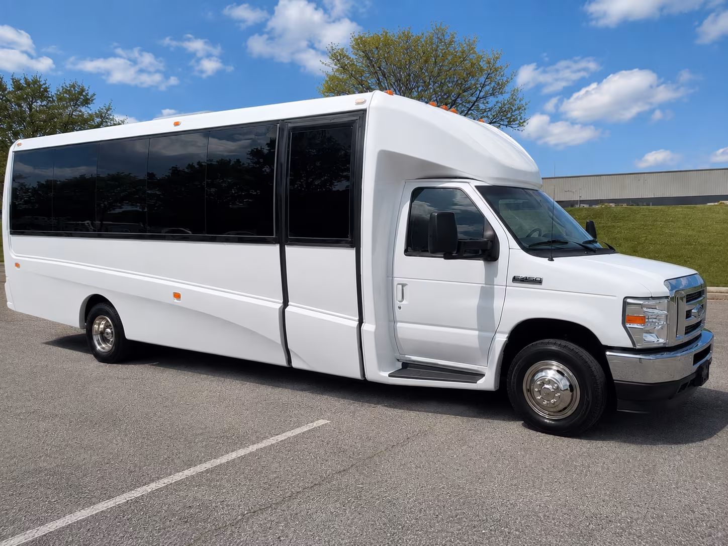 employee shuttle buses for camarillo s tech and defense campuses