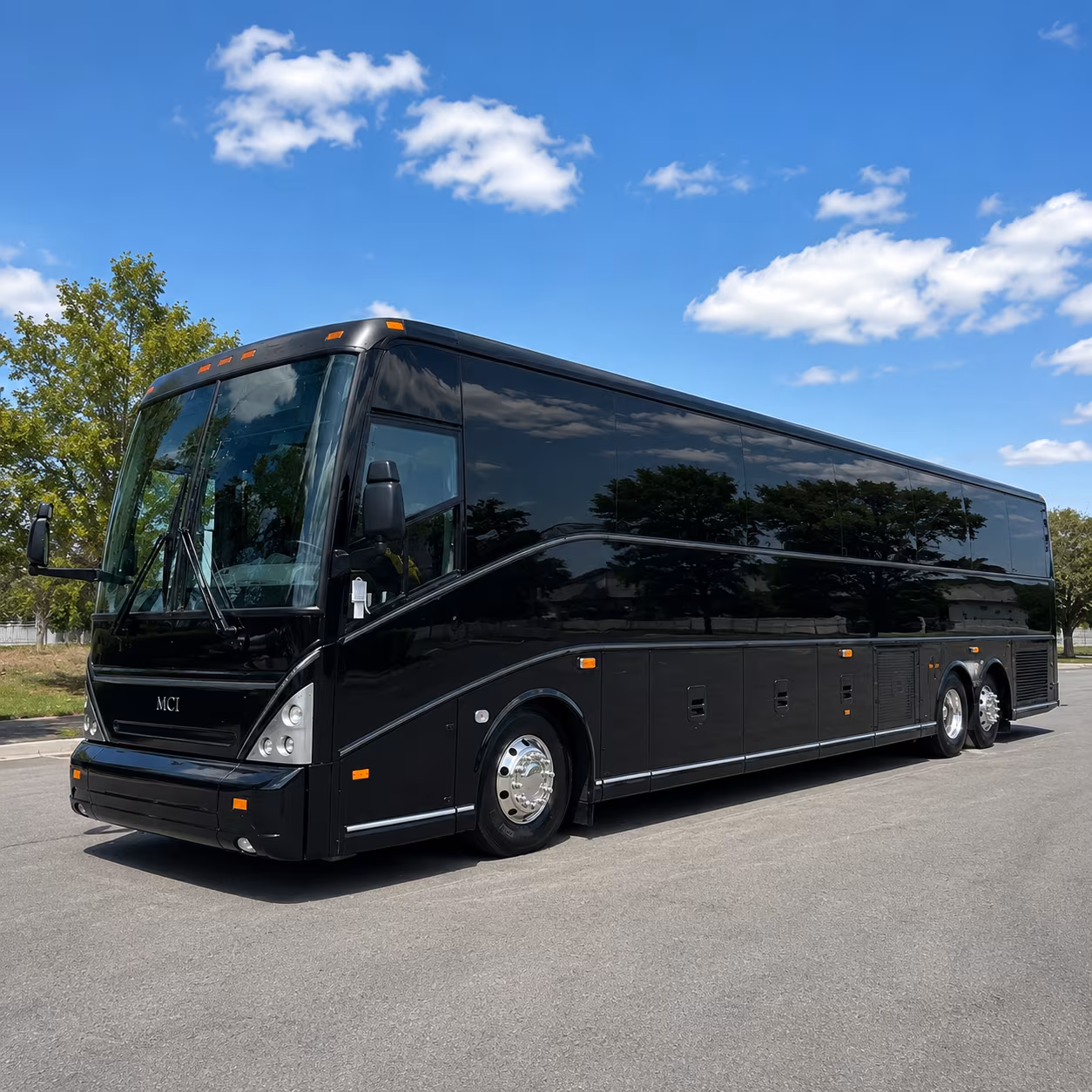 oxnard ventura moorpark employee shuttle buses into camarillo