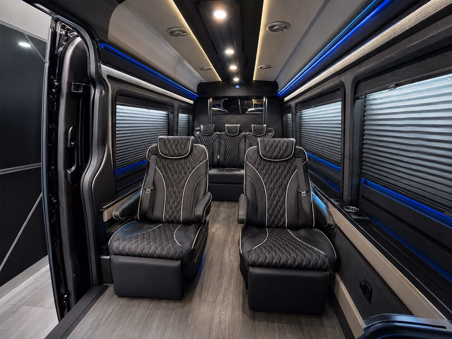 santa barbara airport shuttle buses to and from camarillo
