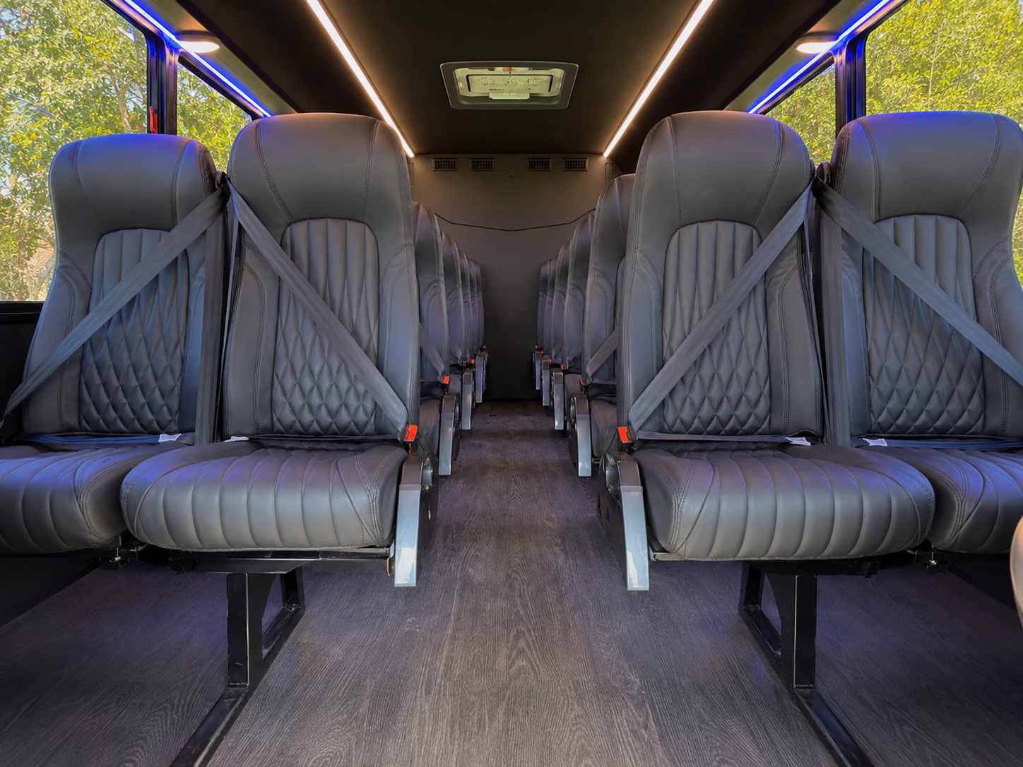 wine tour bus rentals from camarillo to paso robles wineries
